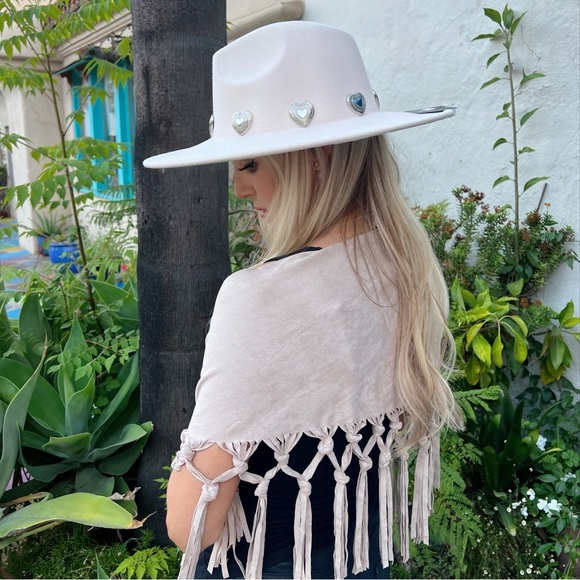 Winter White Rancher Rolled Pencil Wide Brim Teardrop 3D Silver Heart Band Hat main image 3